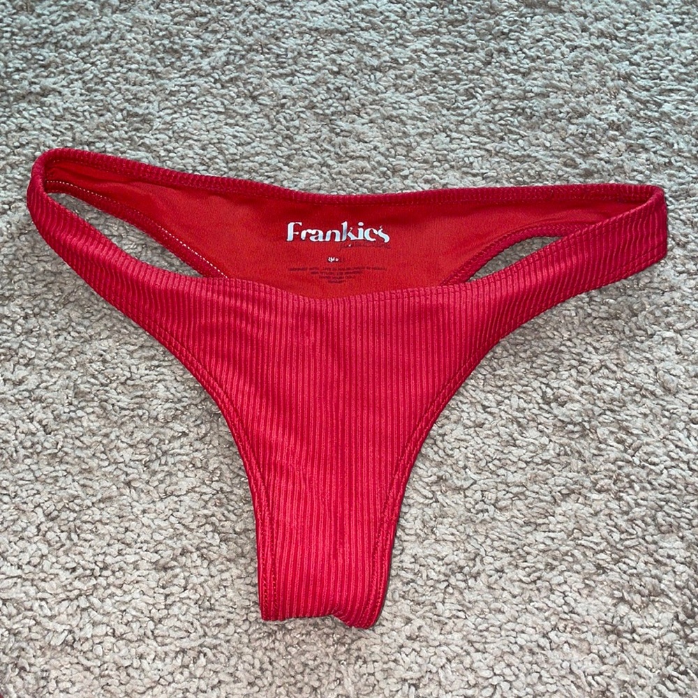 Frankie’s bikini bottoms